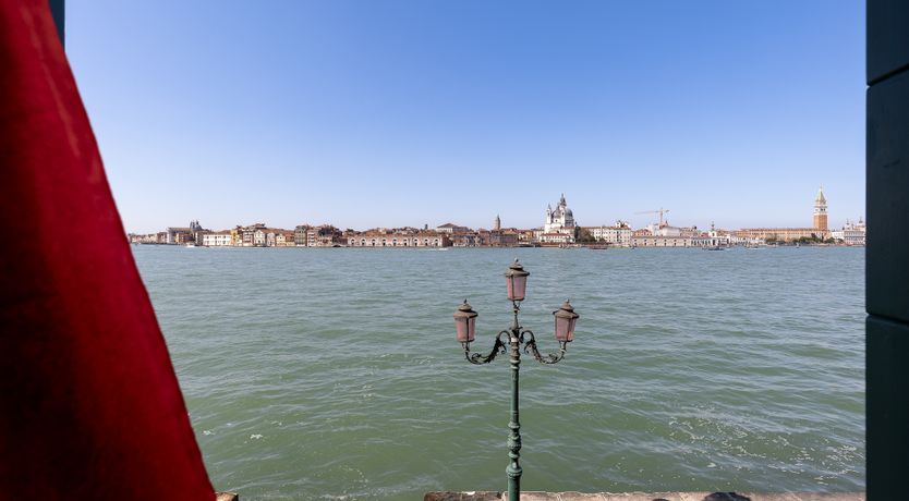 Photo of Venice in Bloom