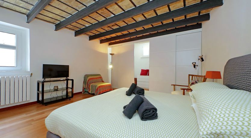 Photo of The Claudia