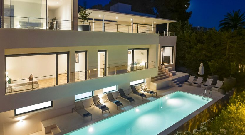 Photo of The Bluest Views