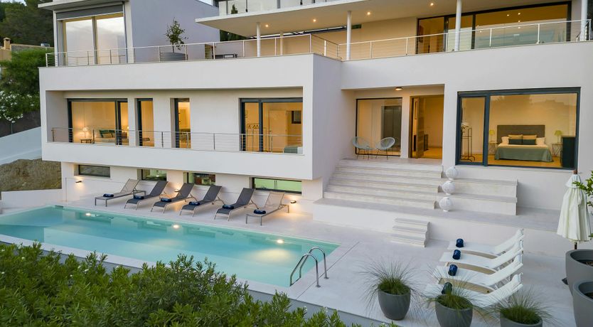 Photo of The Bluest Views