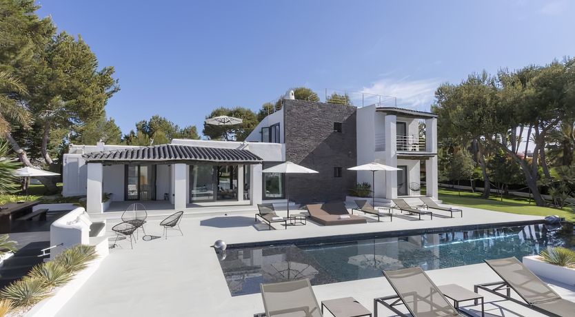 Photo of The Ocean Breeze