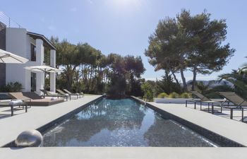 The Ocean Breeze Holiday Home