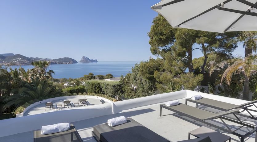 Photo of The Ocean Breeze