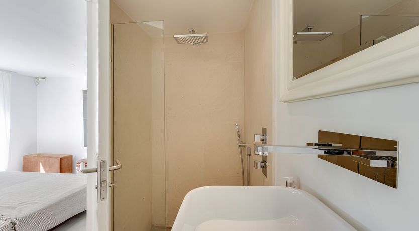 Photo of The Ocean Breeze