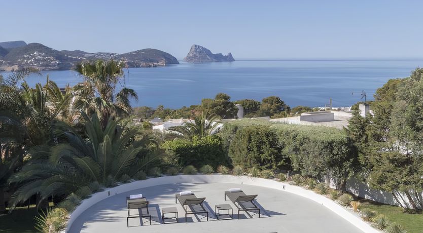 Photo of The Ocean Breeze