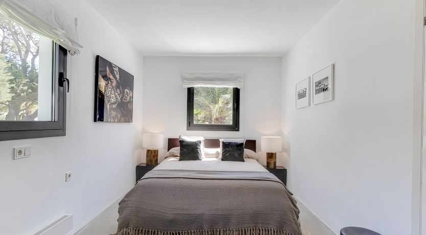 Photo of The Ocean Breeze