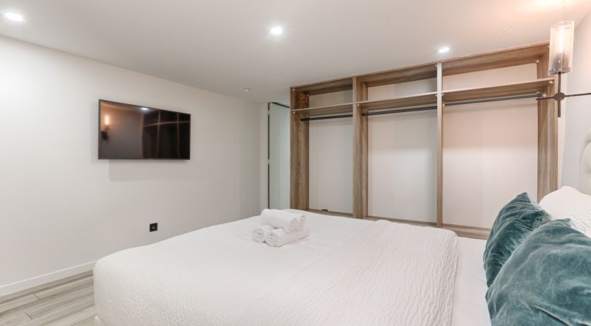 Photo of Paris in the Moonlight