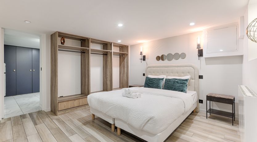 Photo of Paris in the Moonlight