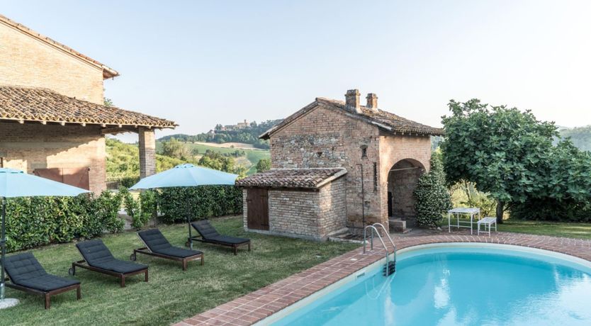 Photo of Italian Lace