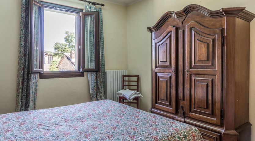 Photo of Italian Lace