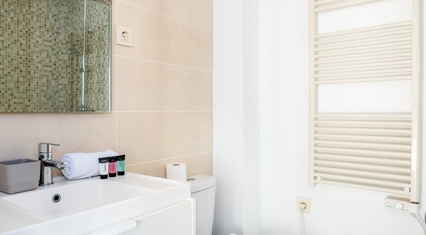 Photo of The Pearl's Jewel