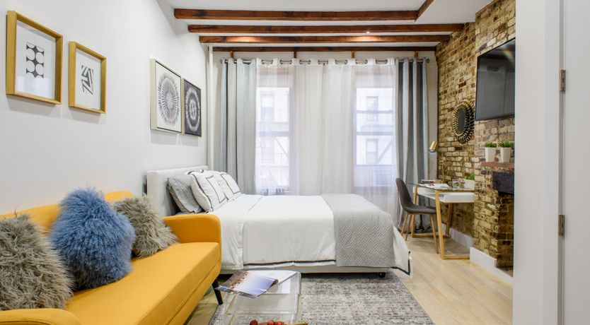 Photo of Gramercy Yellow