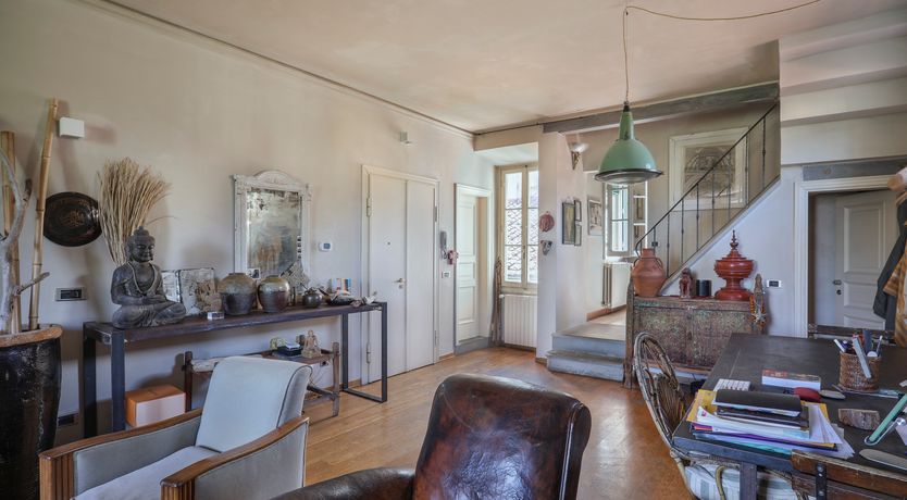 Photo of Artist's Air