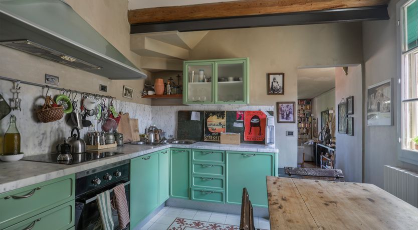 Photo of Artist's Air