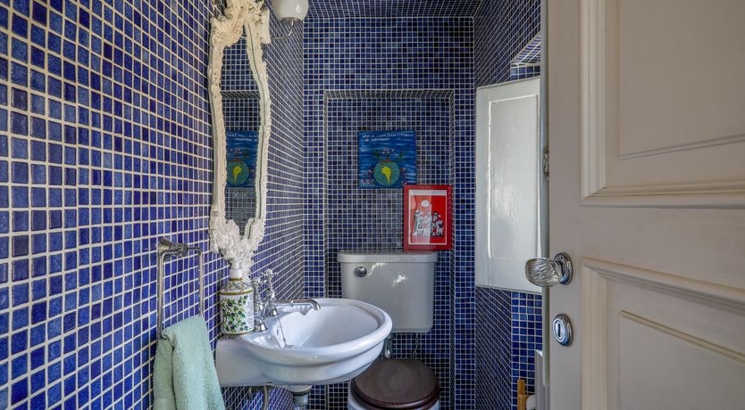 Photo of Artist's Air