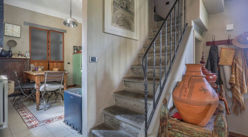 Photo of Artist's Air