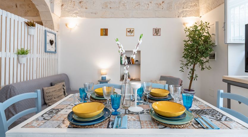 Photo of Ivory & Lemon