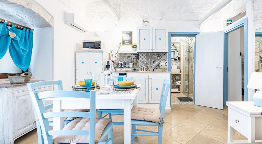 Photo of Pale Alabaster