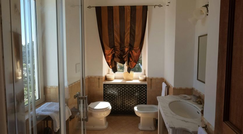 Photo of Sweet Capri