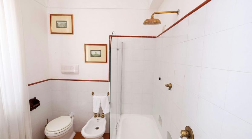 Photo of Sweet Capri