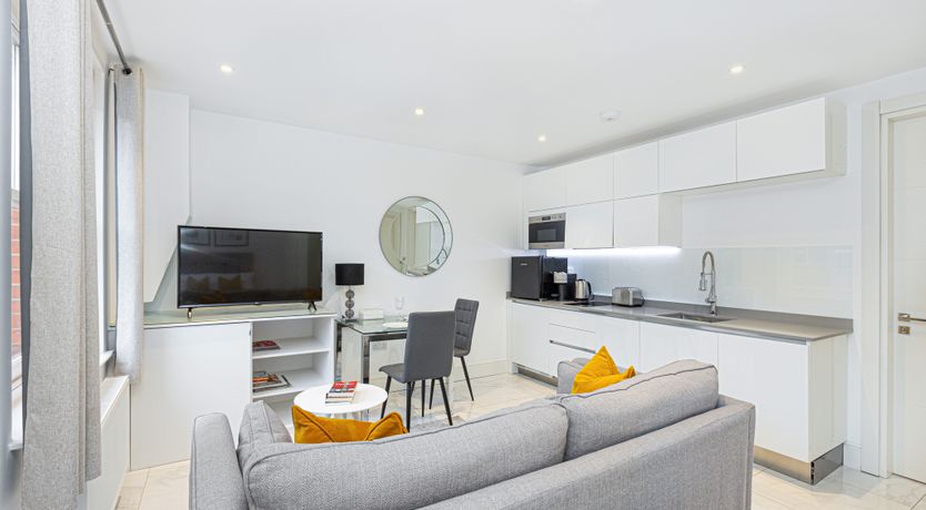 Photo of Oxford Street Delight