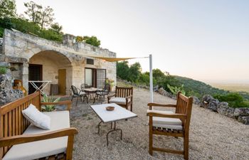 Lamia Love Holiday Home
