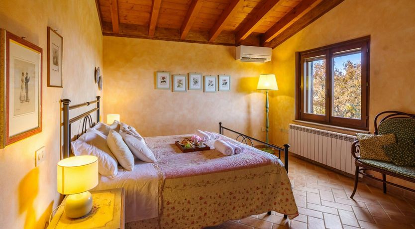 Photo of The Umbrian Pearl