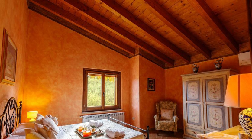 Photo of The Umbrian Pearl