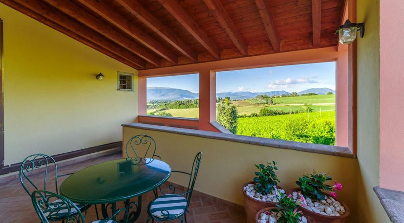 Photo of The Umbrian Pearl