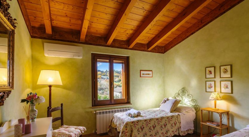 Photo of The Umbrian Pearl