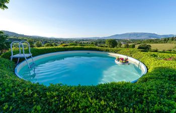 The Umbrian Pearl Holiday Home