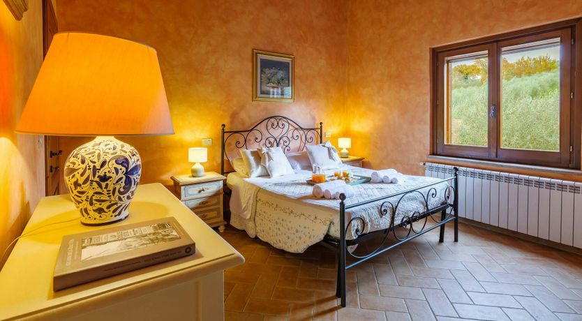 Photo of The Umbrian Pearl