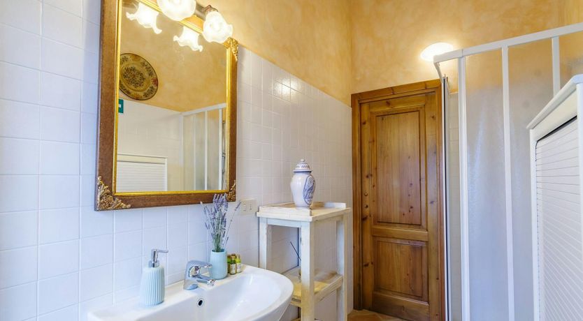 Photo of The Umbrian Pearl