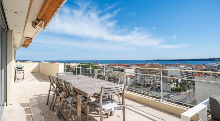 Photo of Riviera Sunlight