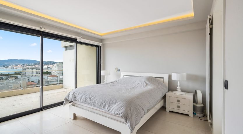 Photo of Riviera Sunlight