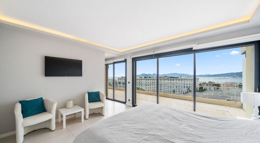 Photo of Riviera Sunlight