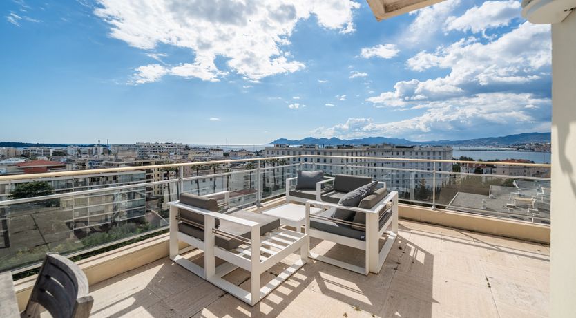 Photo of Riviera Sunlight