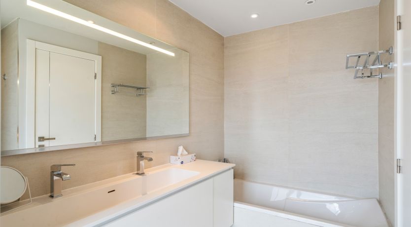 Photo of Riviera Sunlight