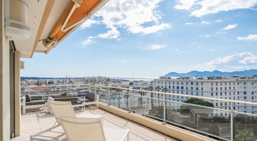 Photo of Riviera Sunlight