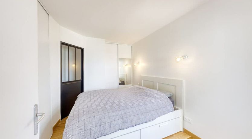 Photo of Light of Levallois