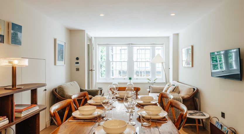 Photo of The Rose of the City