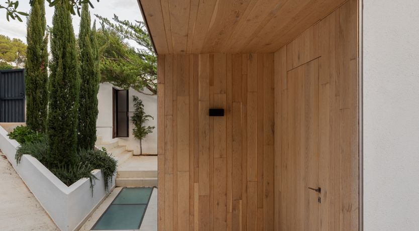 Photo of Sun-Kissed Seaside