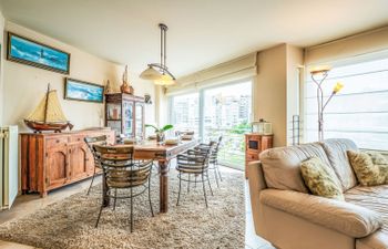 Bonito with balcony & harbour view Holiday Home