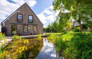 Villa Zeebries Holiday Home