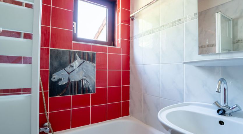 Photo of Polderhuis 9 parking and shared pool Holiday Home 10