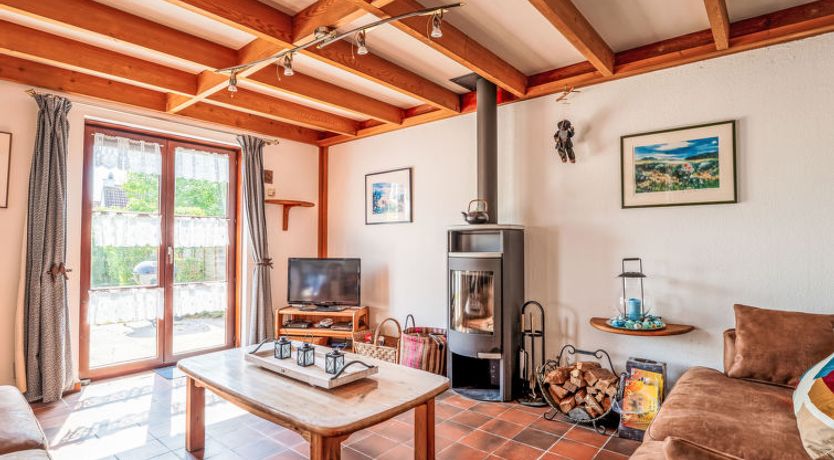 Photo of Polderhuis 9 parking and shared pool Holiday Home 10