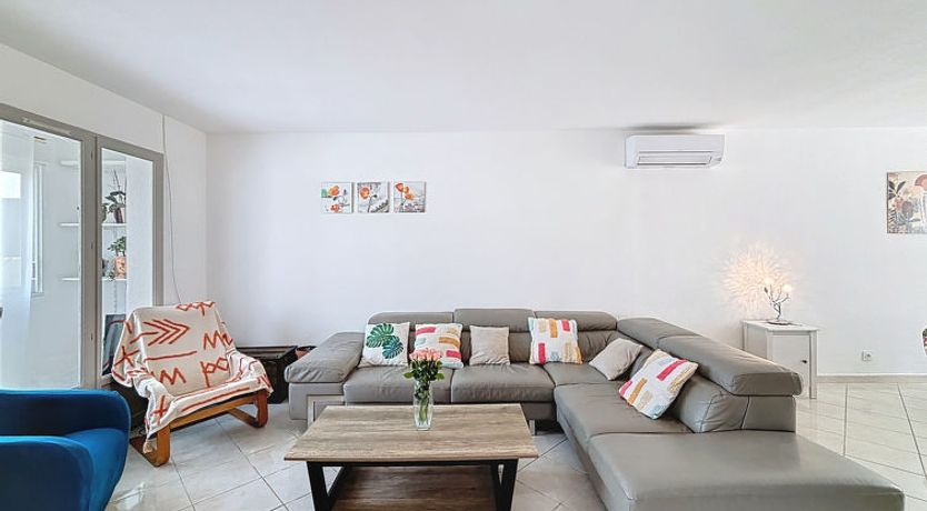 Photo of Maison Valoma