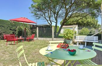 Le Porteau Holiday Home
