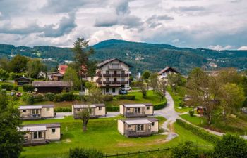 Schiefling 5 Holiday Home