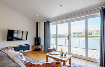 2 Bed in Castle Douglas Holiday Home